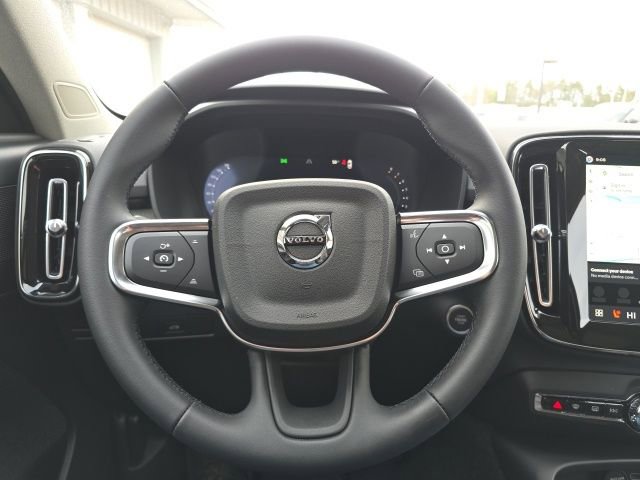 New 2026 Volvo XC40 B5 Plus w/ Climate Package AWD/4WD image 27