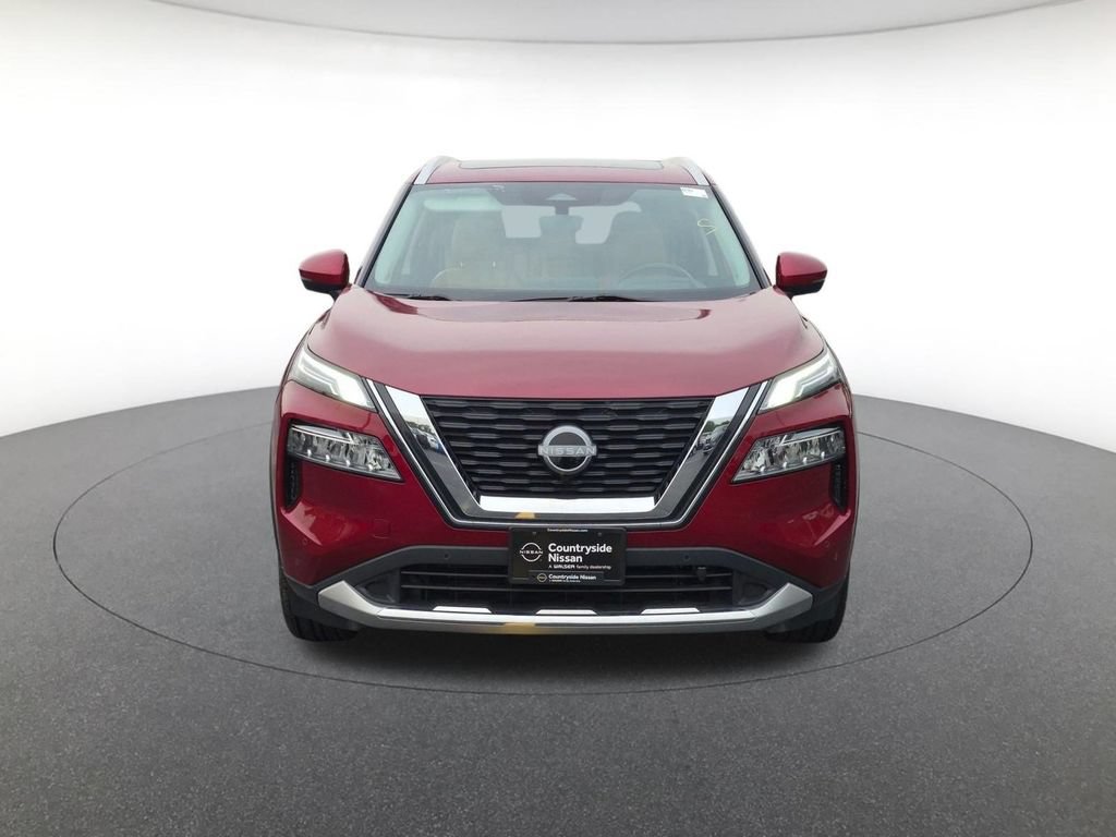 Used 2023 Nissan Rogue Platinum AWD/4WD image 2