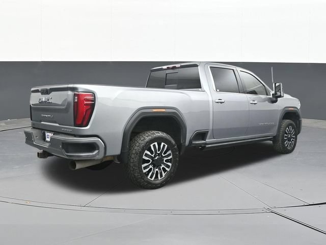 Used 2024 GMC Sierra 2500 Denali Ultimate AWD/4WD image 13