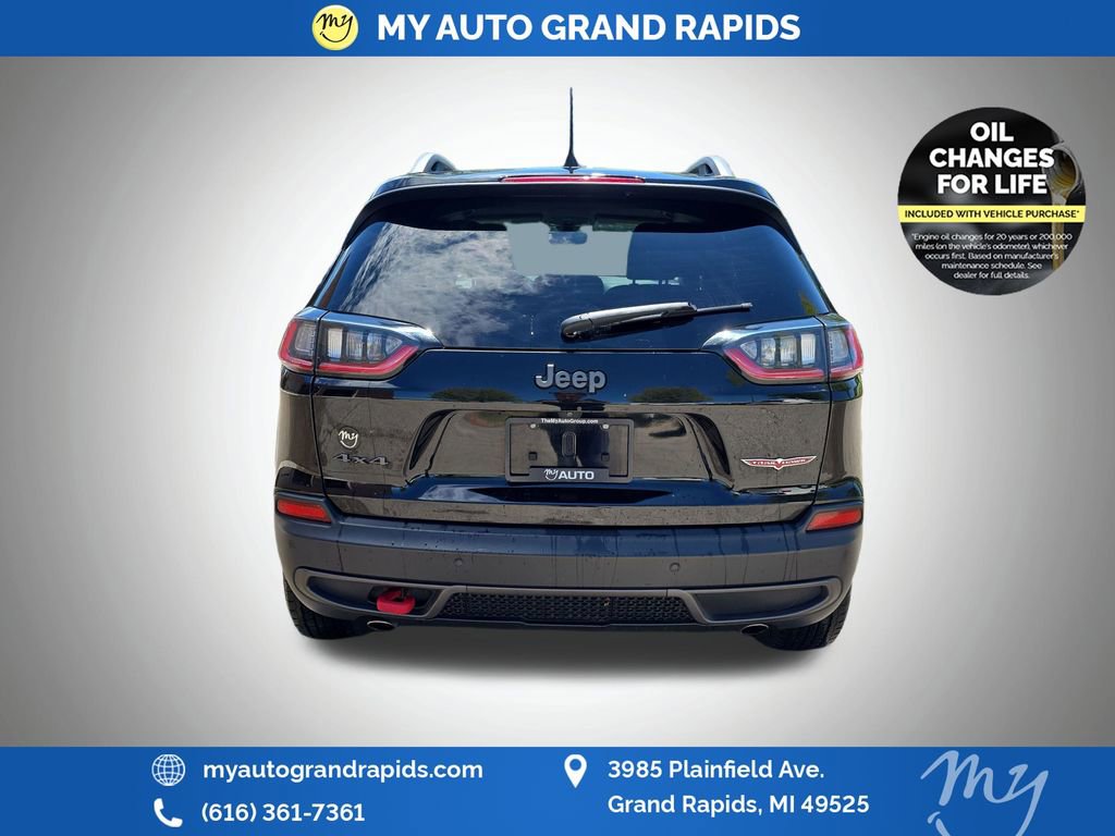 Used 2020 Jeep Cherokee Trailhawk w/ Cold Weather Group AWD/4WD image 6