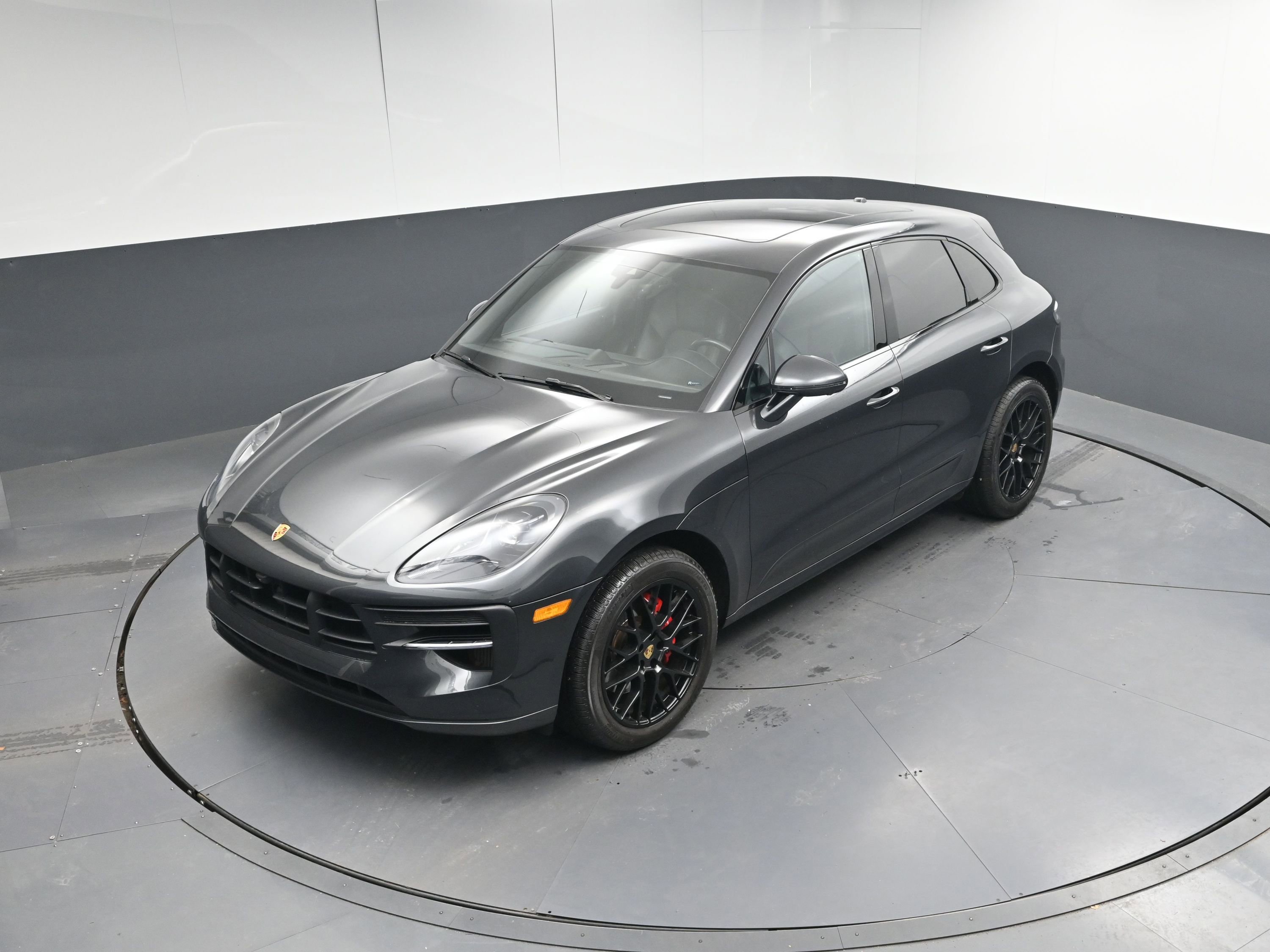 Certified 2021 Porsche Macan GTS image 32