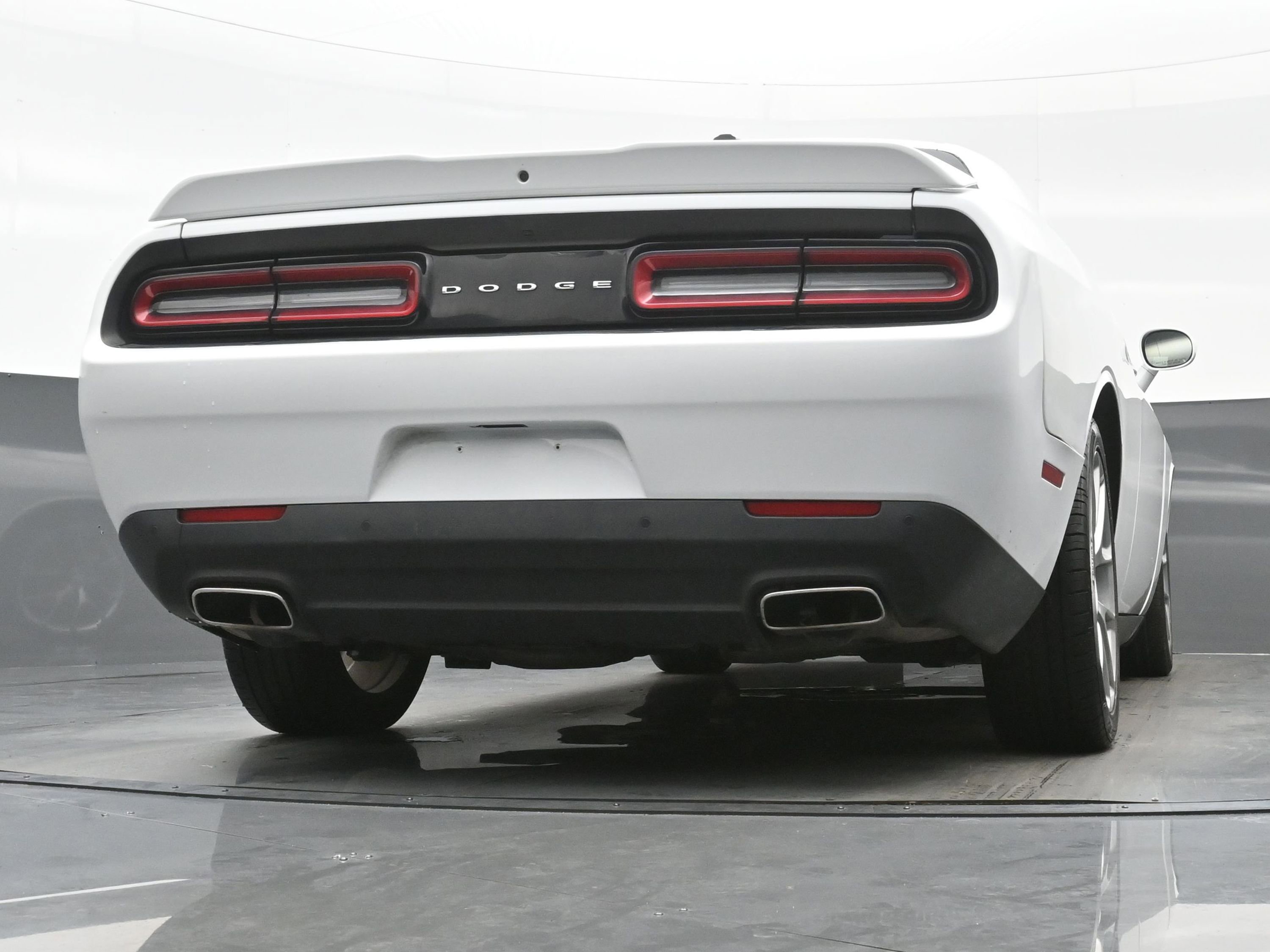 Used 2022 Dodge Challenger GT image 28