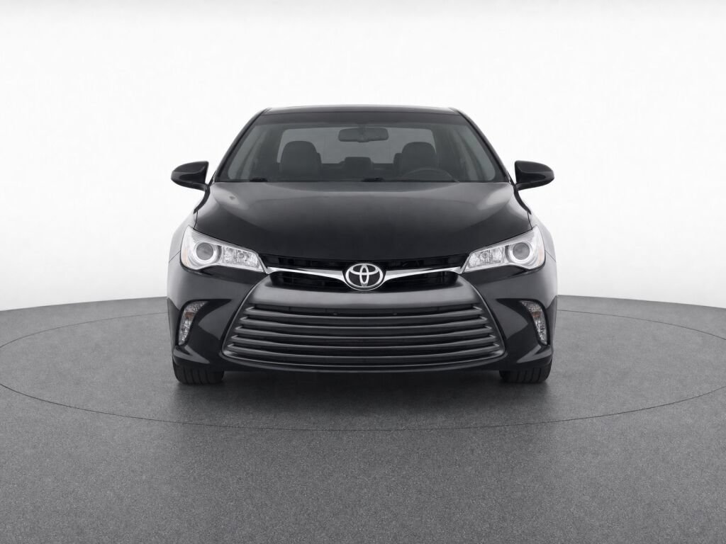 Used 2015 Toyota Camry XLE FWD image 40