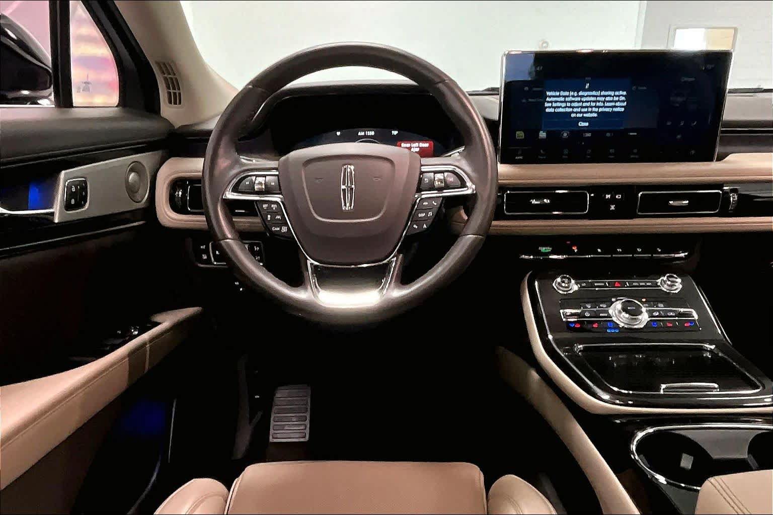 Used 2023 Lincoln Nautilus Reserve w/ Equipment Group 202A AWD/4WD image 12