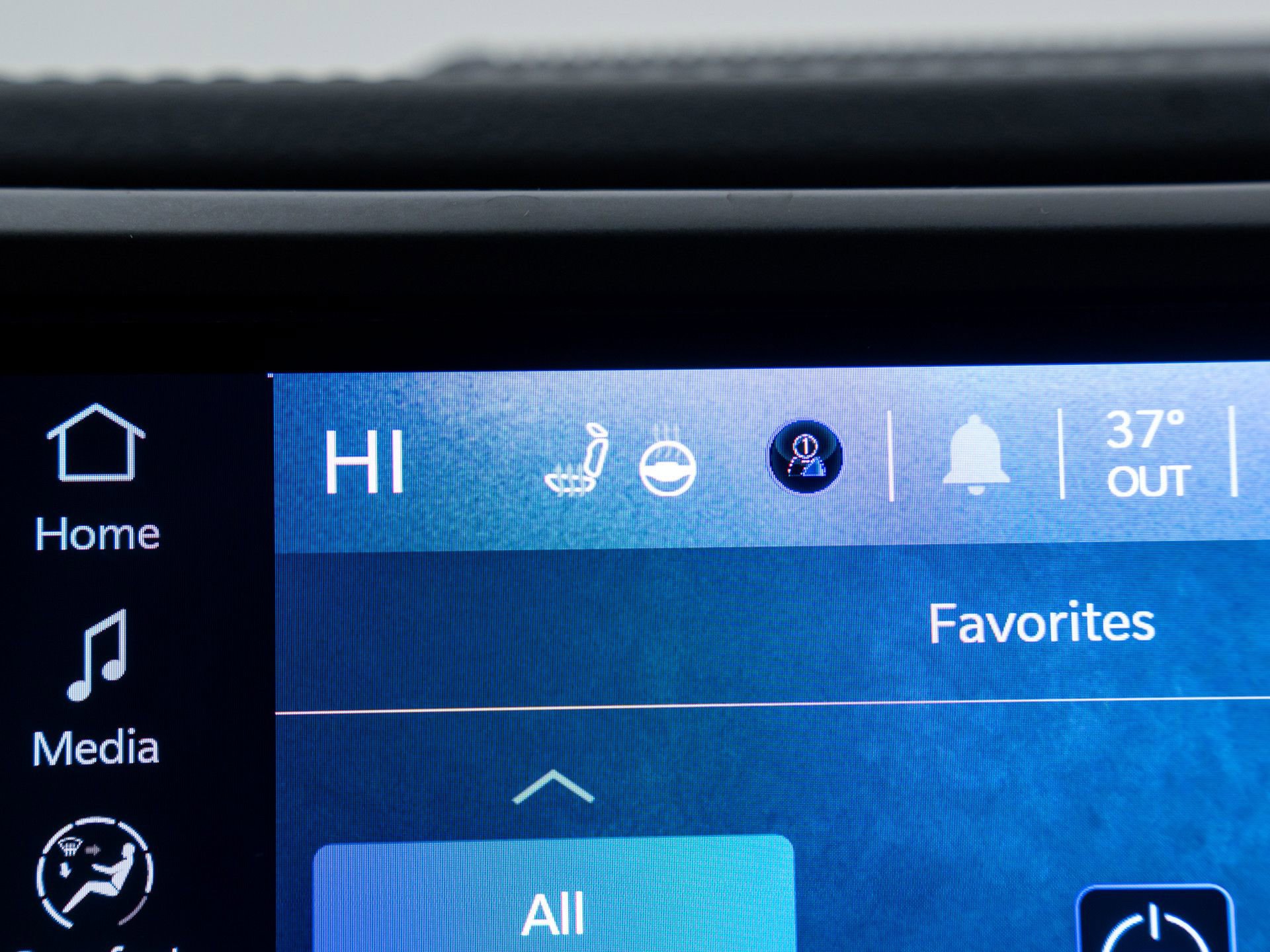 Used 2024 Jeep Wrangler Sahara image 23