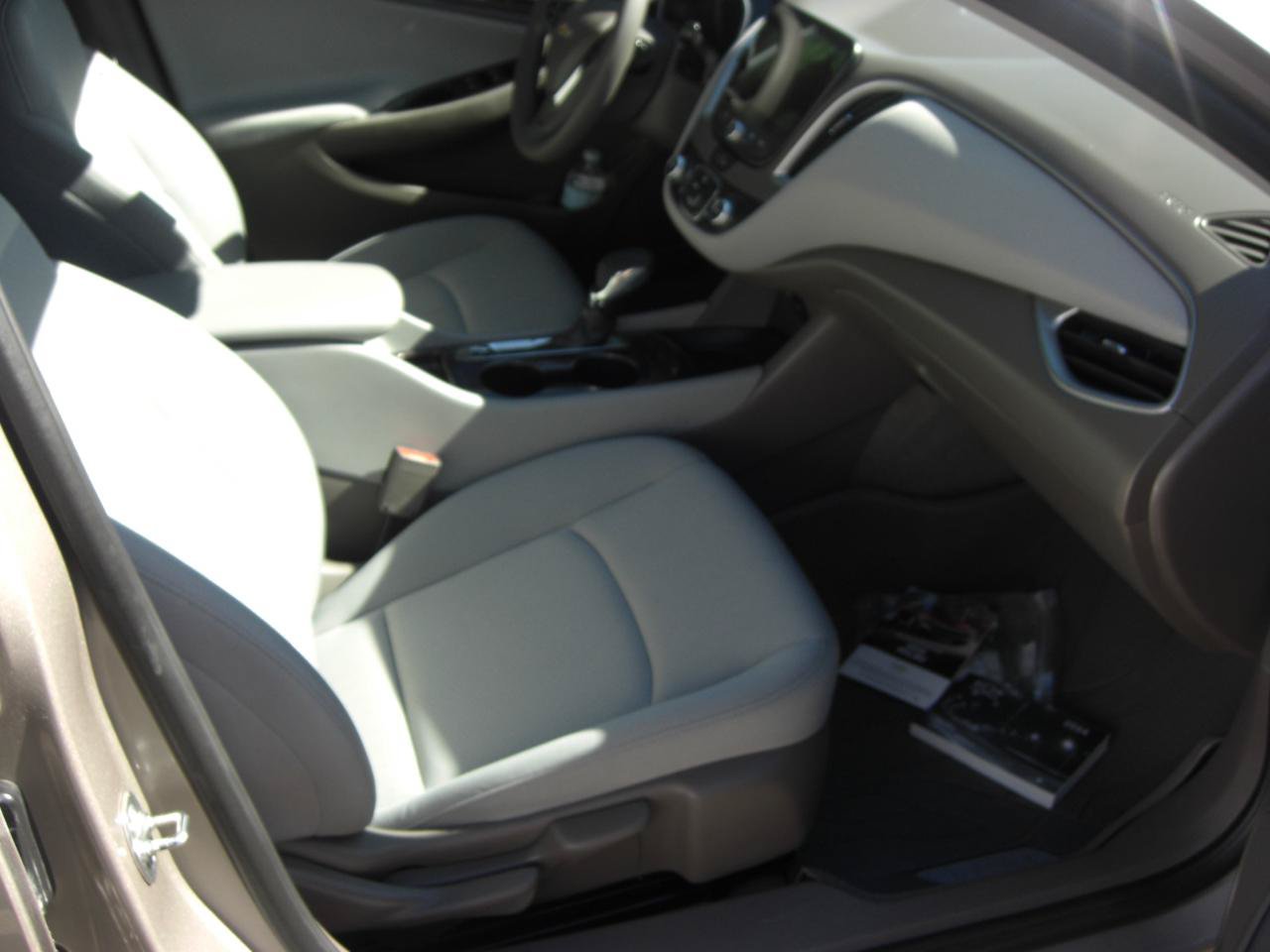 Used 2024 Chevrolet Malibu LS FWD image 14