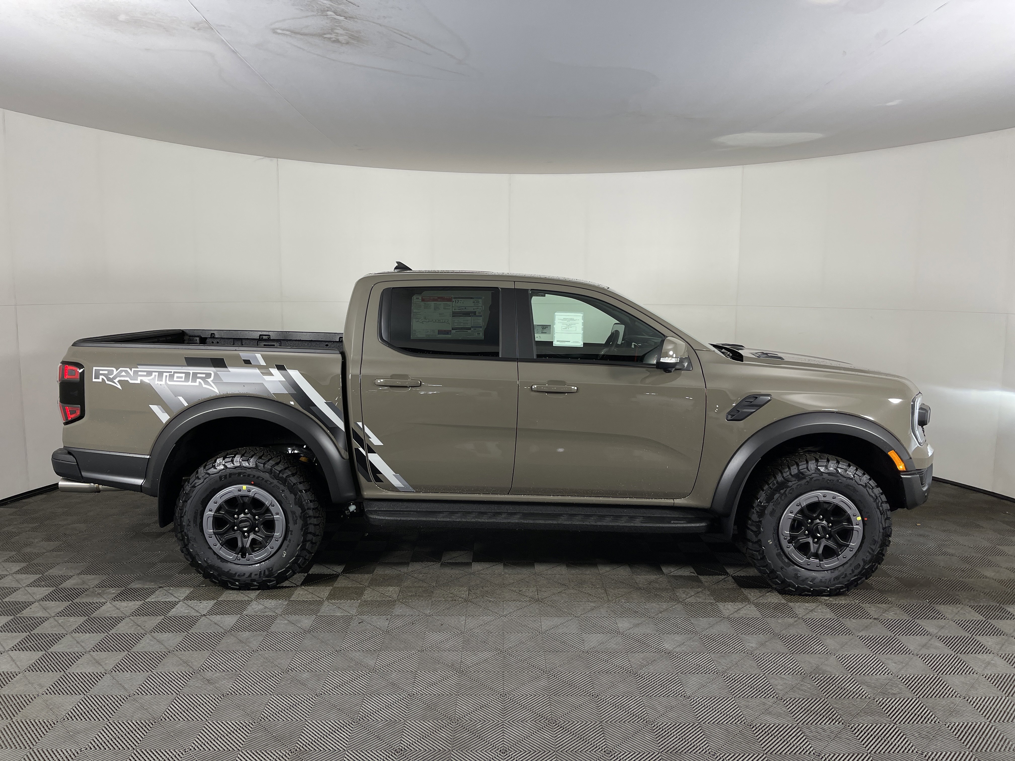 New 2025 Ford Ranger Raptor image 5