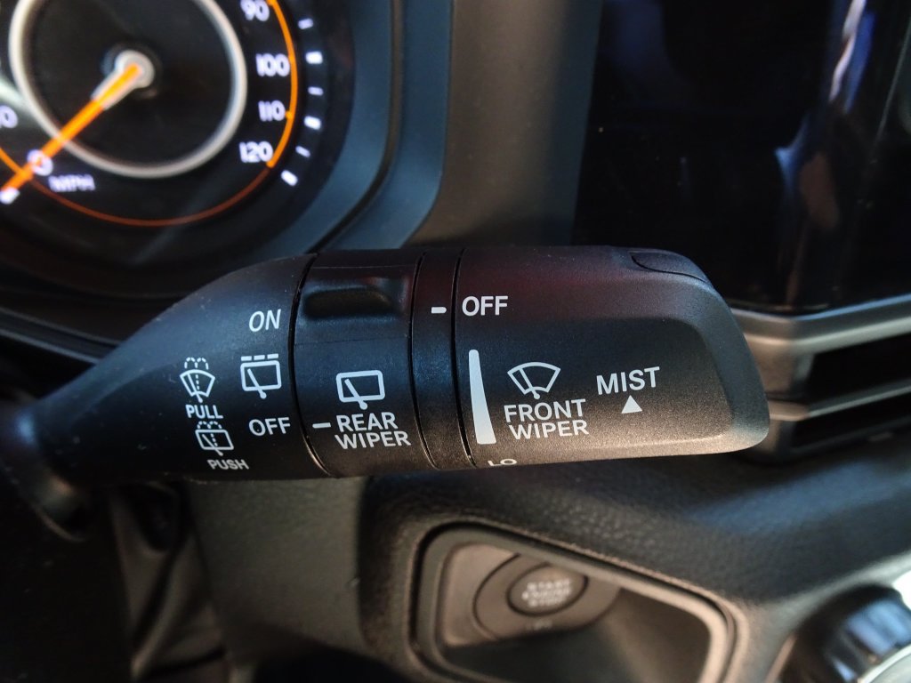 Used 2024 Jeep Wrangler Sport AWD/4WD image 21