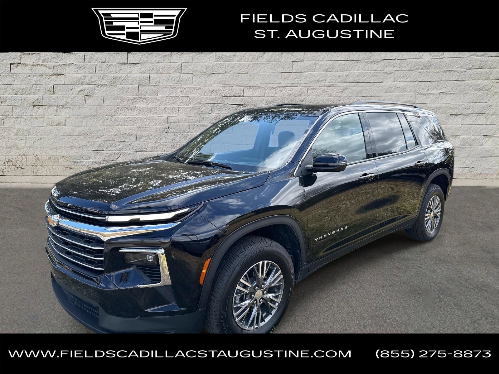 Used 2025 Chevrolet Traverse LT