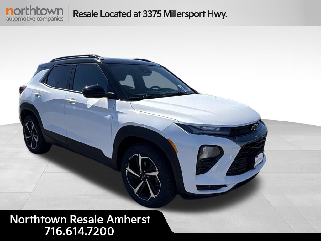 Used 2021 Chevrolet TrailBlazer RS w/ Convenience Package AWD/4WD image 3