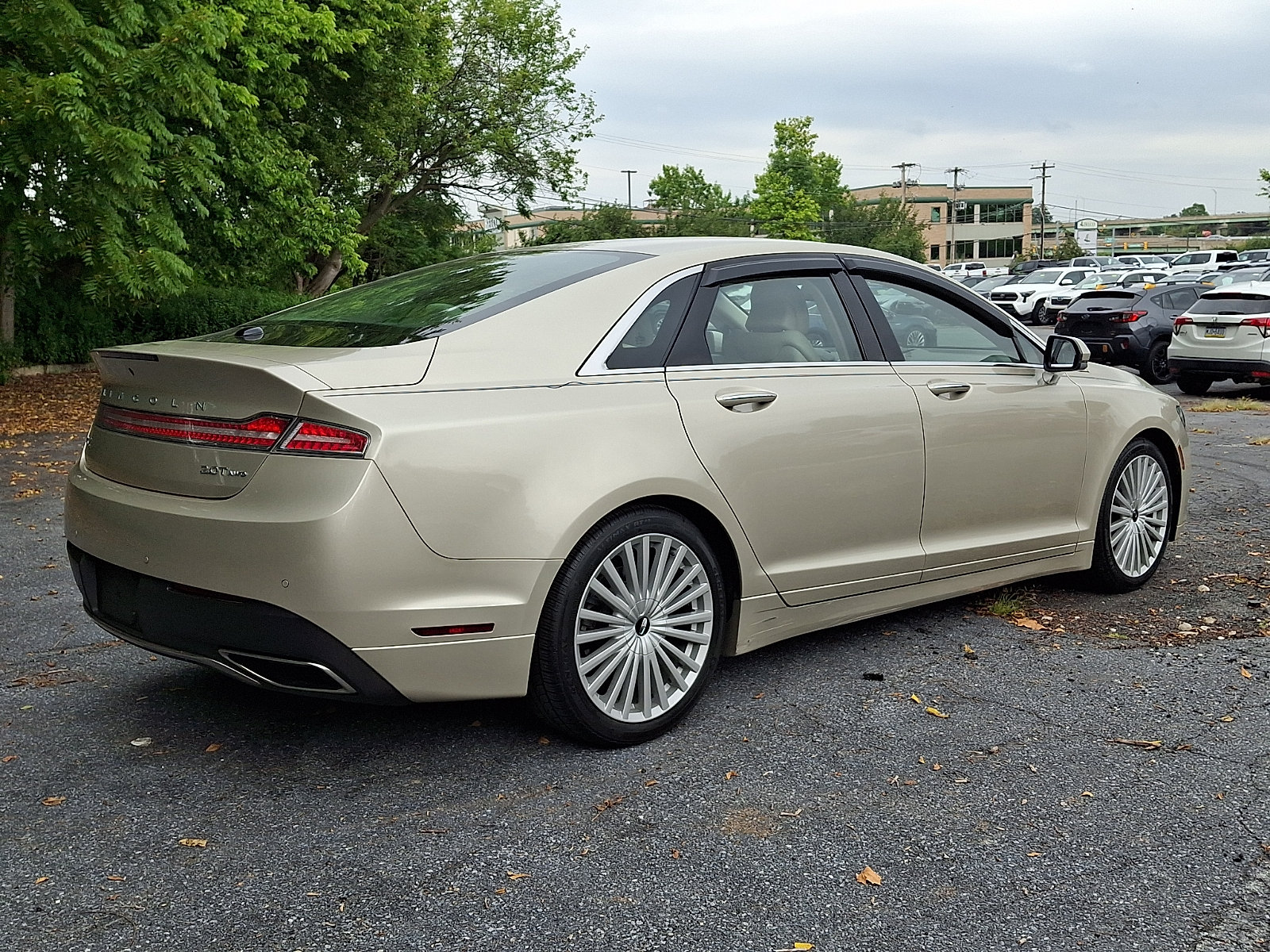 Used 2017 Lincoln MKZ Reserve w/ Climate Package AWD/4WD image 7