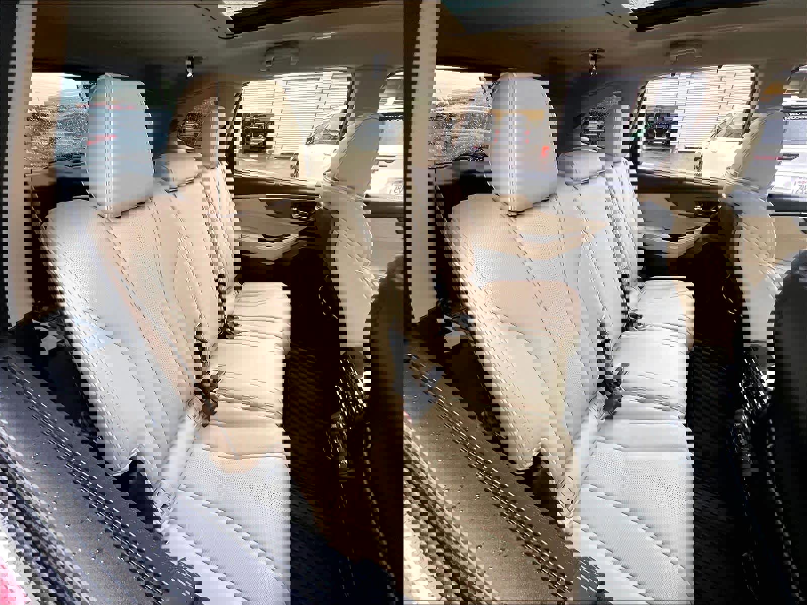 Used 2023 Acura MDX SH-AWD w/ Advance Package image 27