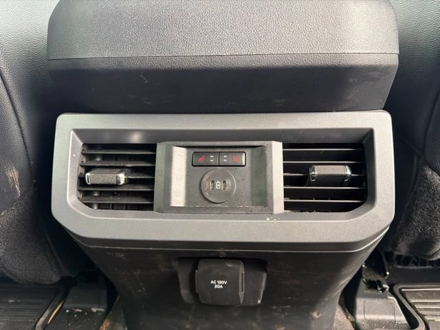 Used 2025 Ford F250 Lariat w/ Lariat Ultimate Package AWD/4WD image 15