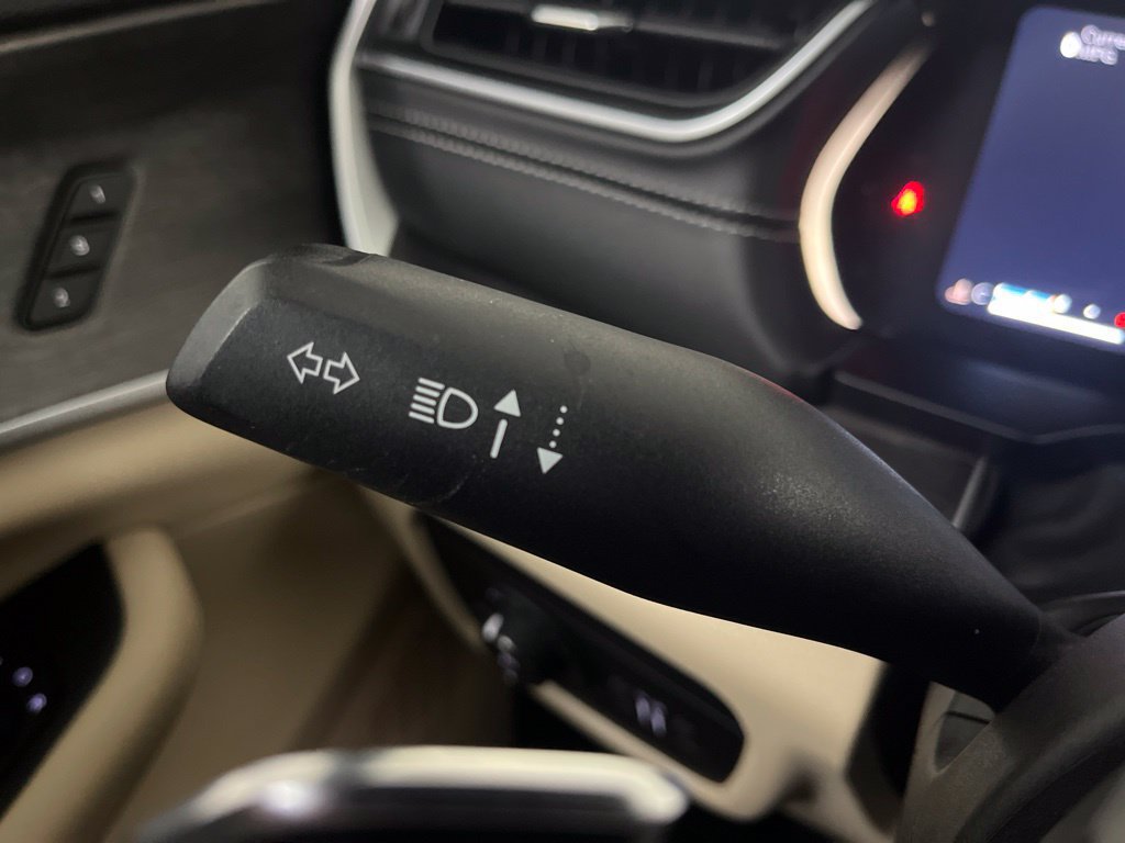 Used 2024 Jeep Grand Cherokee L Limited AWD/4WD image 67