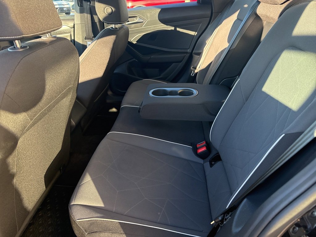 Certified 2025 Volkswagen Jetta Sport image 13