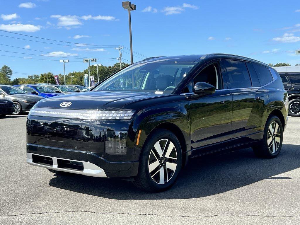 New 2026 Hyundai Ioniq 9 SEL image 3