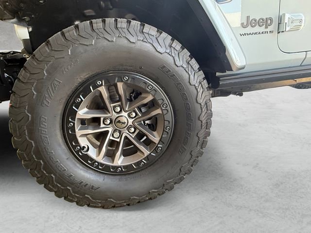 Used 2025 Jeep Wrangler Unlimited Rubicon 392 AWD/4WD image 23