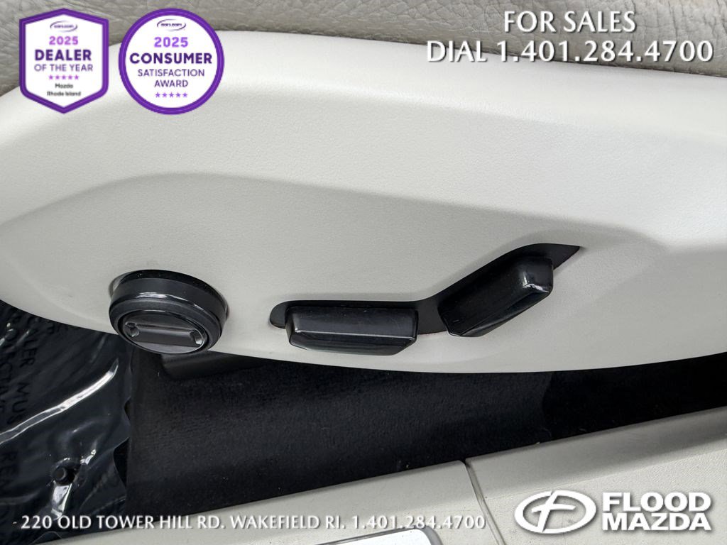 Used 2022 Volvo XC90 T6 Momentum w/ Advanced Package image 12