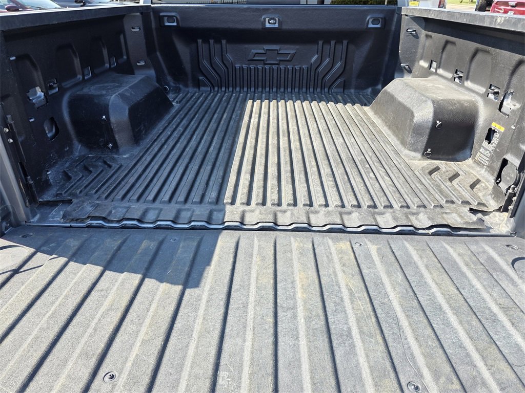 Used 2019 Chevrolet Silverado 1500 RST w/ All-Star Edition image 10