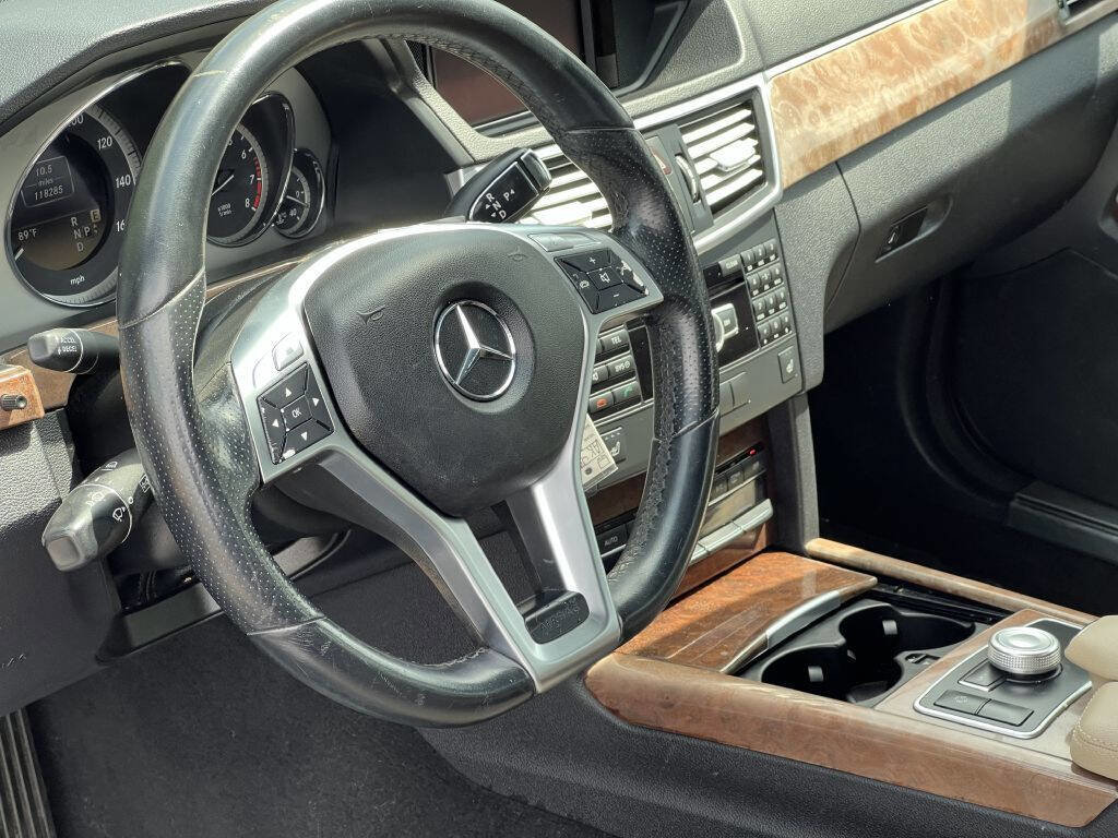 Used 2012 Mercedes-Benz E 350 Sedan image 19