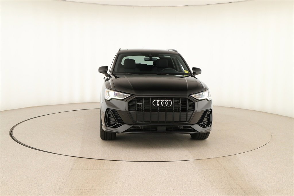 Certified 2025 Audi Q3 2.0T Premium w/ Convenience Package image 11