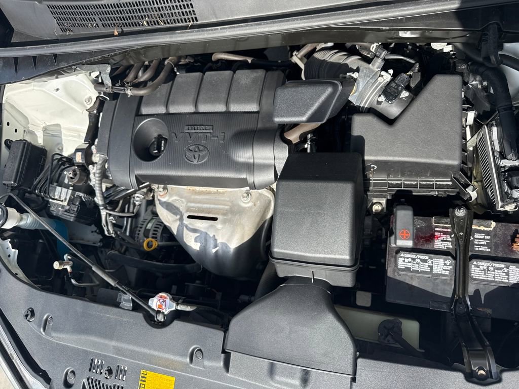 Used 2019 Toyota Highlander LE image 33