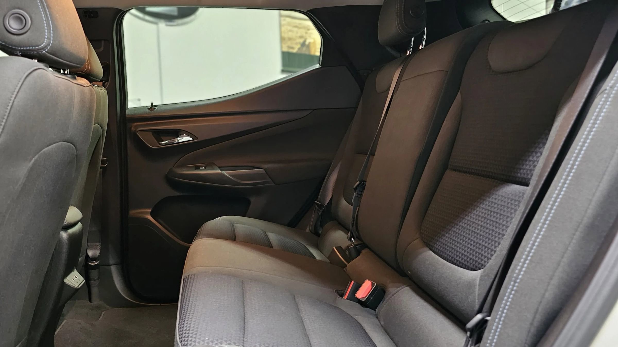 Used 2023 Chevrolet Bolt EUV LT w/ Driver Confidence Package image 33