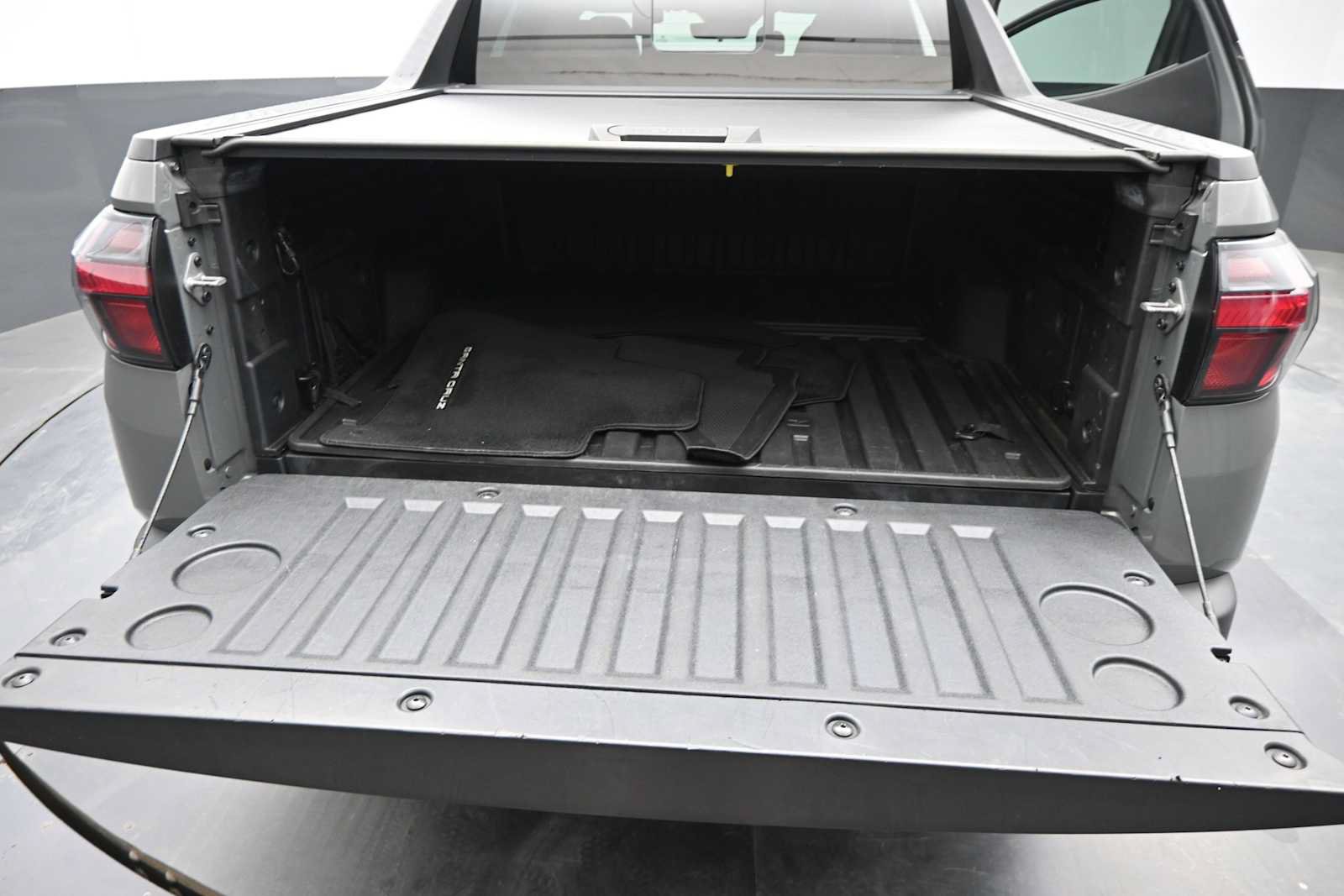 Used 2023 Hyundai Santa Cruz SEL w/ Activity Package AWD/4WD image 14