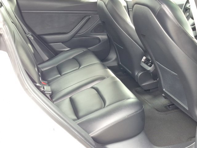 Used 2021 Tesla Model 3 Standard Range Plus RWD image 19