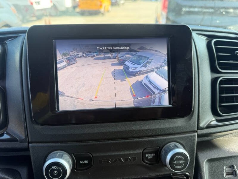 Used 2023 RAM ProMaster 2500 FWD image 17