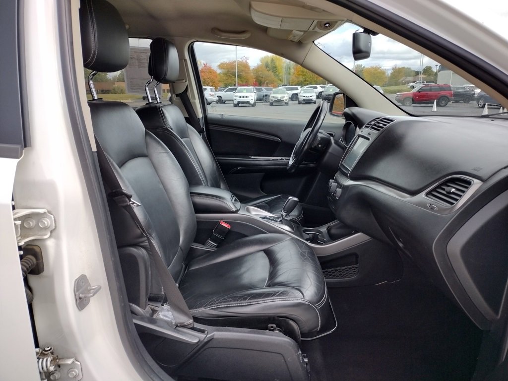 Used 2014 Dodge Journey Crossroad w/ Popular Equipment Group image 10