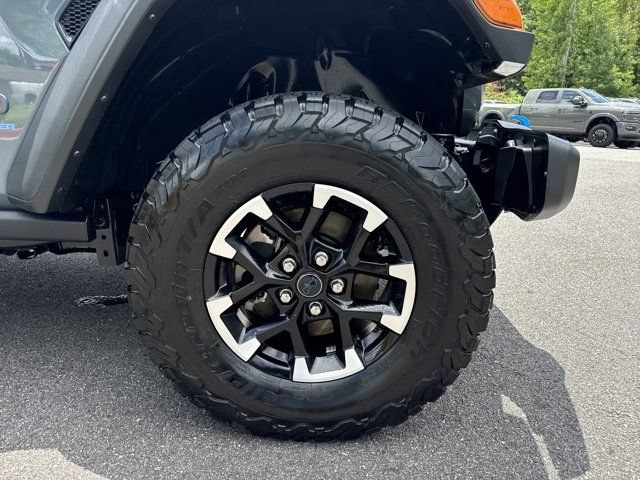Certified 2025 Jeep Wrangler Unlimited Rubicon 4xe w/ Safety Group AWD/4WD image 12