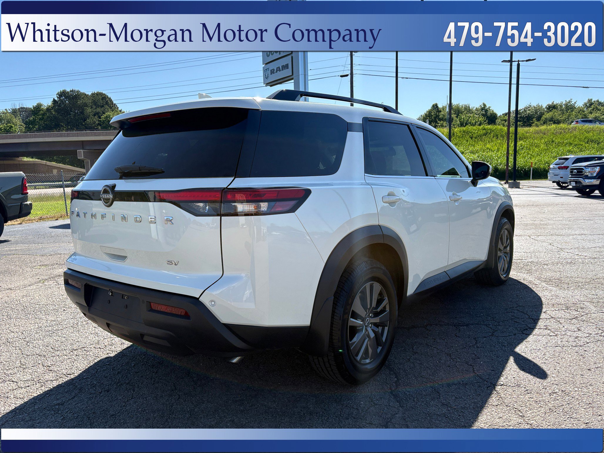Used 2022 Nissan Pathfinder SV FWD image 6