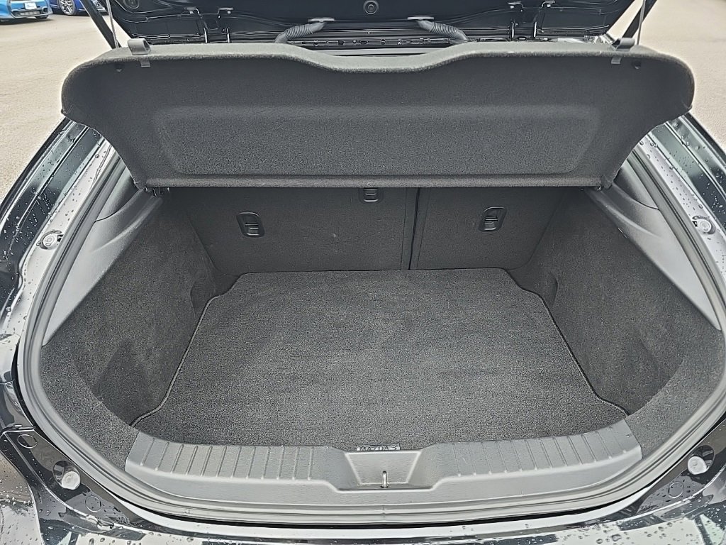 Used 2023 MAZDA MAZDA3 s image 25
