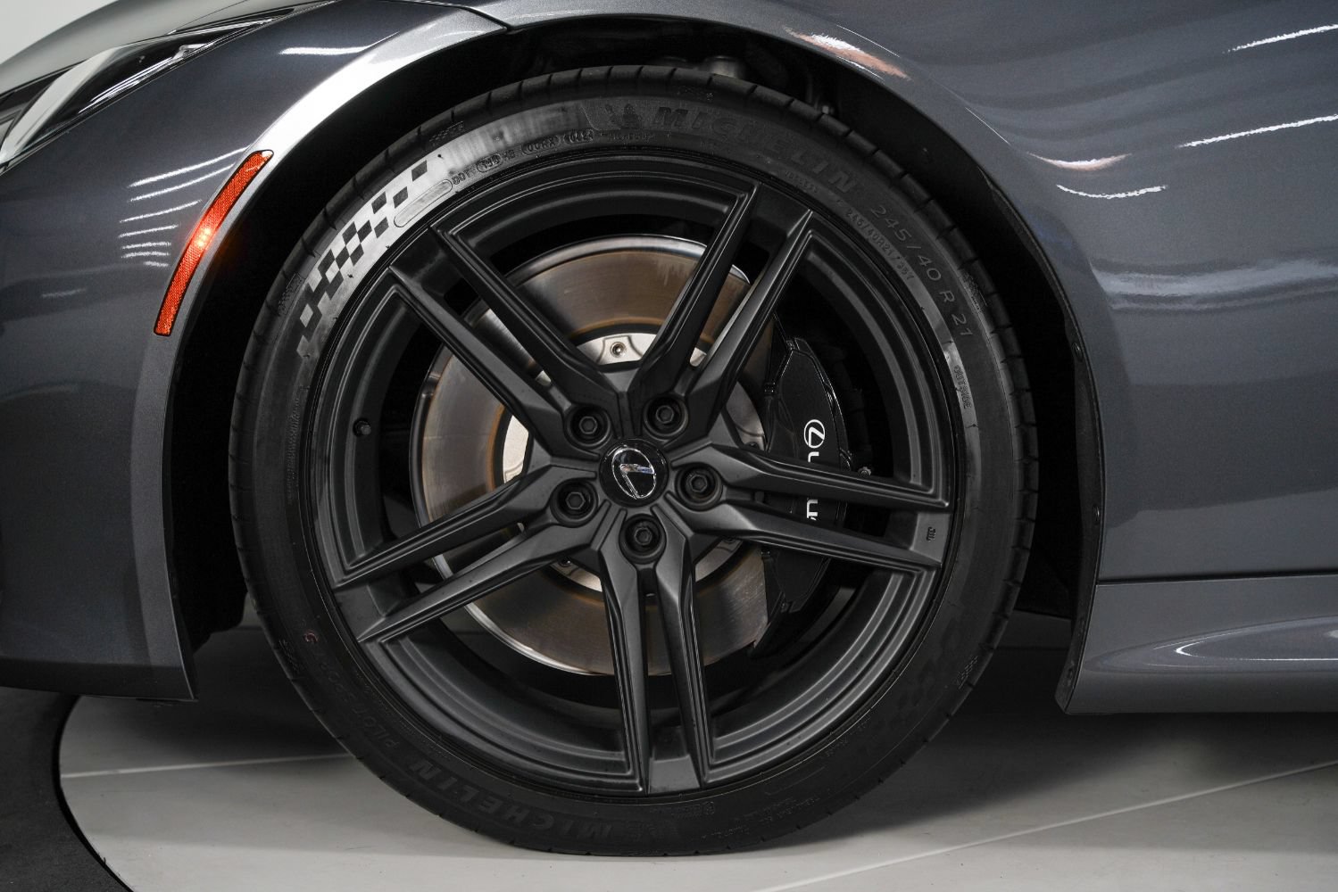 Used 2025 Lexus LC 500 Convertible w/ Bespoke Build Package RWD image 18