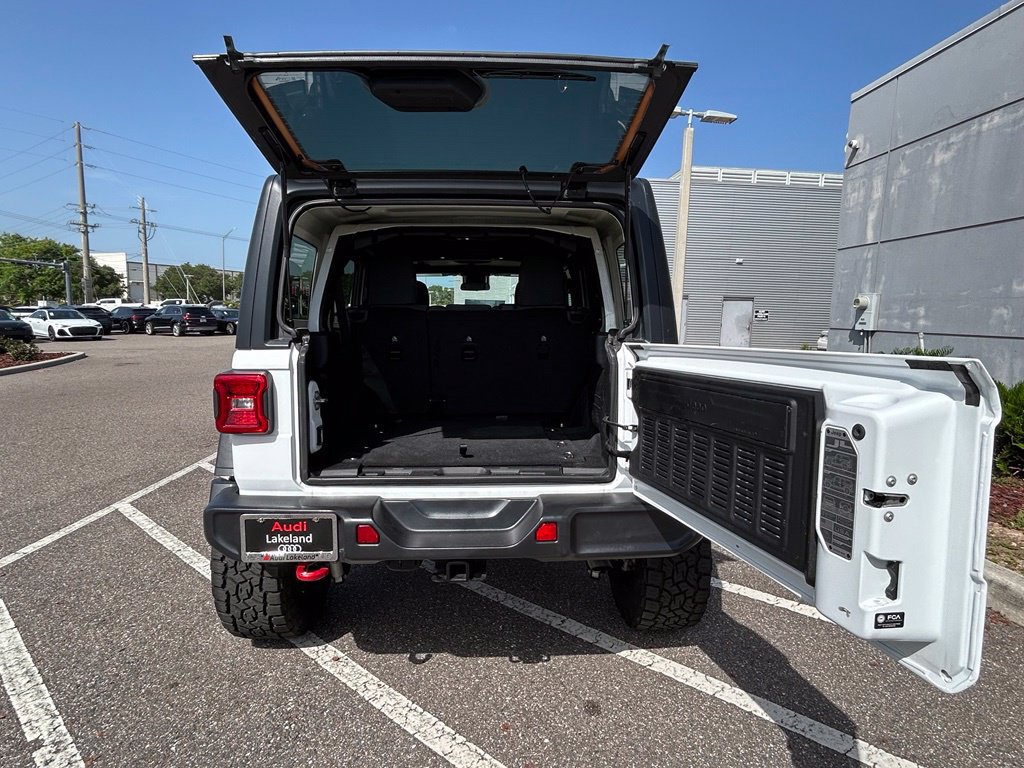 Used 2024 Jeep Wrangler Unlimited Rubicon AWD/4WD image 41