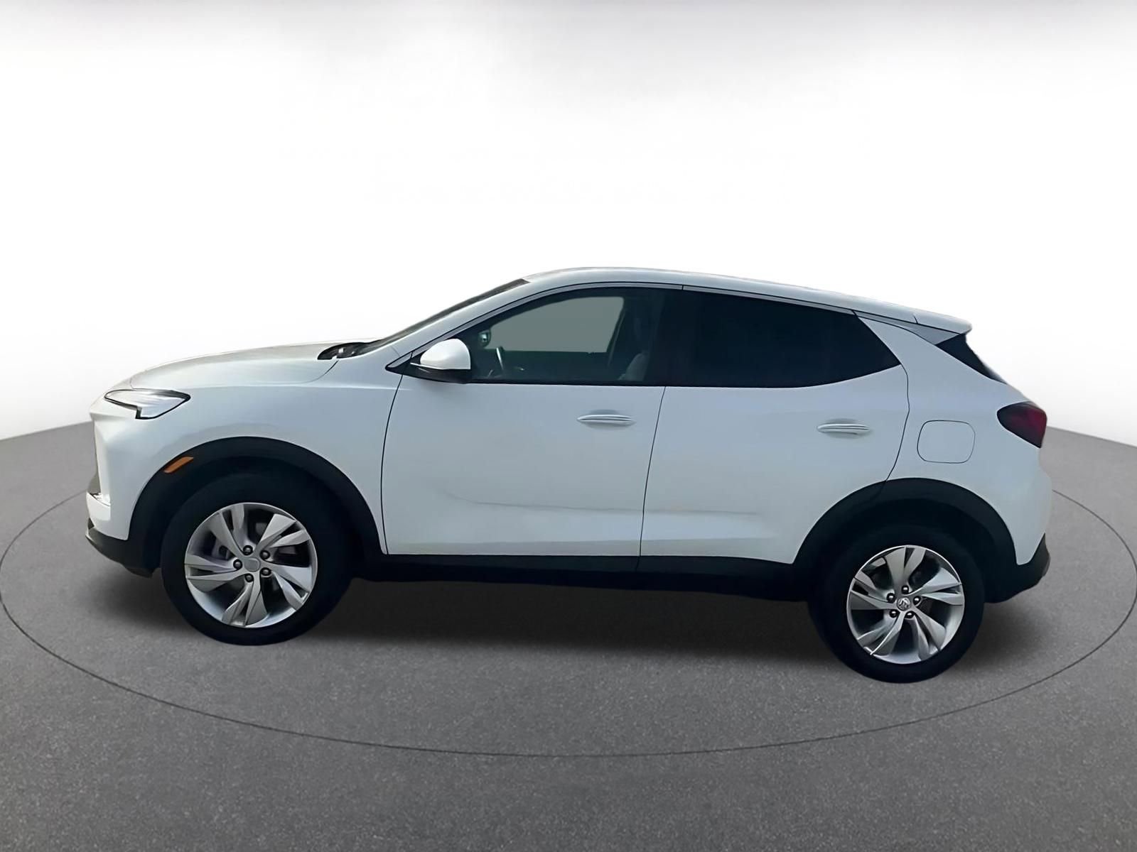 Used 2025 Buick Encore GX Preferred image 9