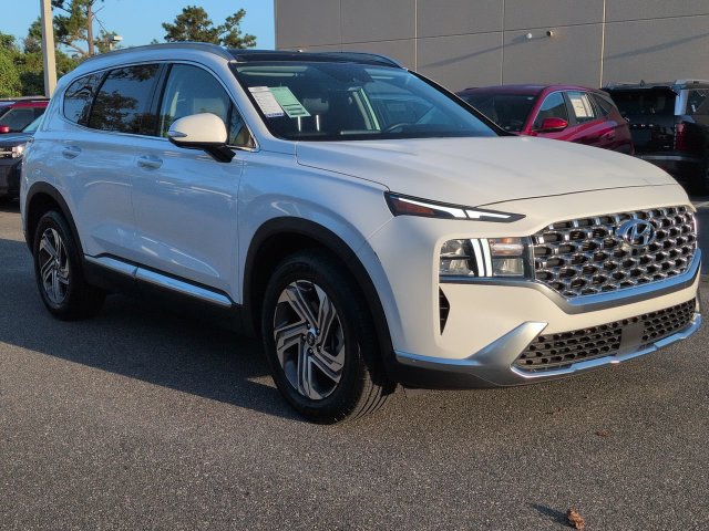 Used 2023 Hyundai Santa Fe SEL w/ Premium Package FWD image 3