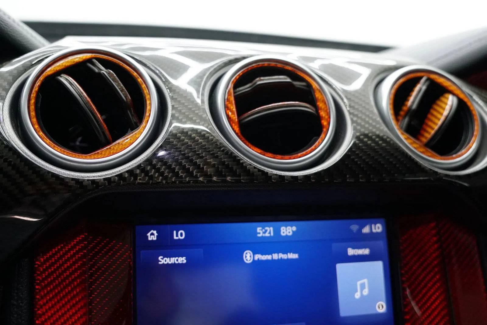 Used 2019 Ford Mustang GT Premium w/ Equipment Group 401A RWD image 6
