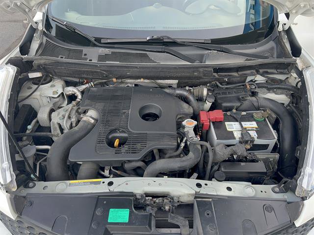 Used 2014 Nissan Juke S image 10