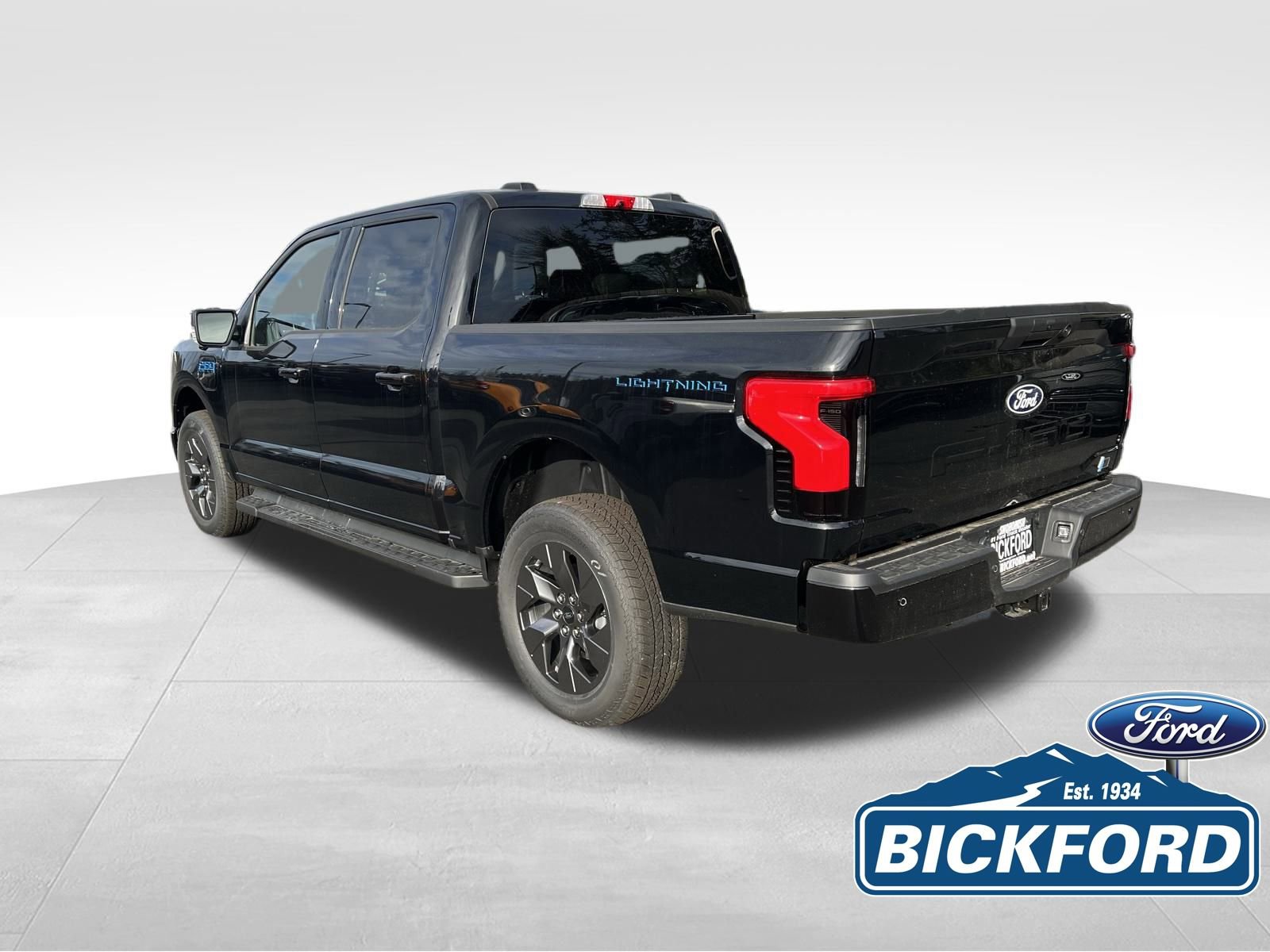 New 2025 Ford F150 Lightning Flash AWD/4WD image 8