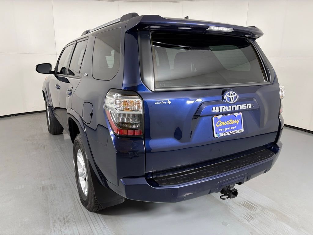 Used 2024 Toyota 4Runner SR5 Premium w/ Moonroof Package image 6