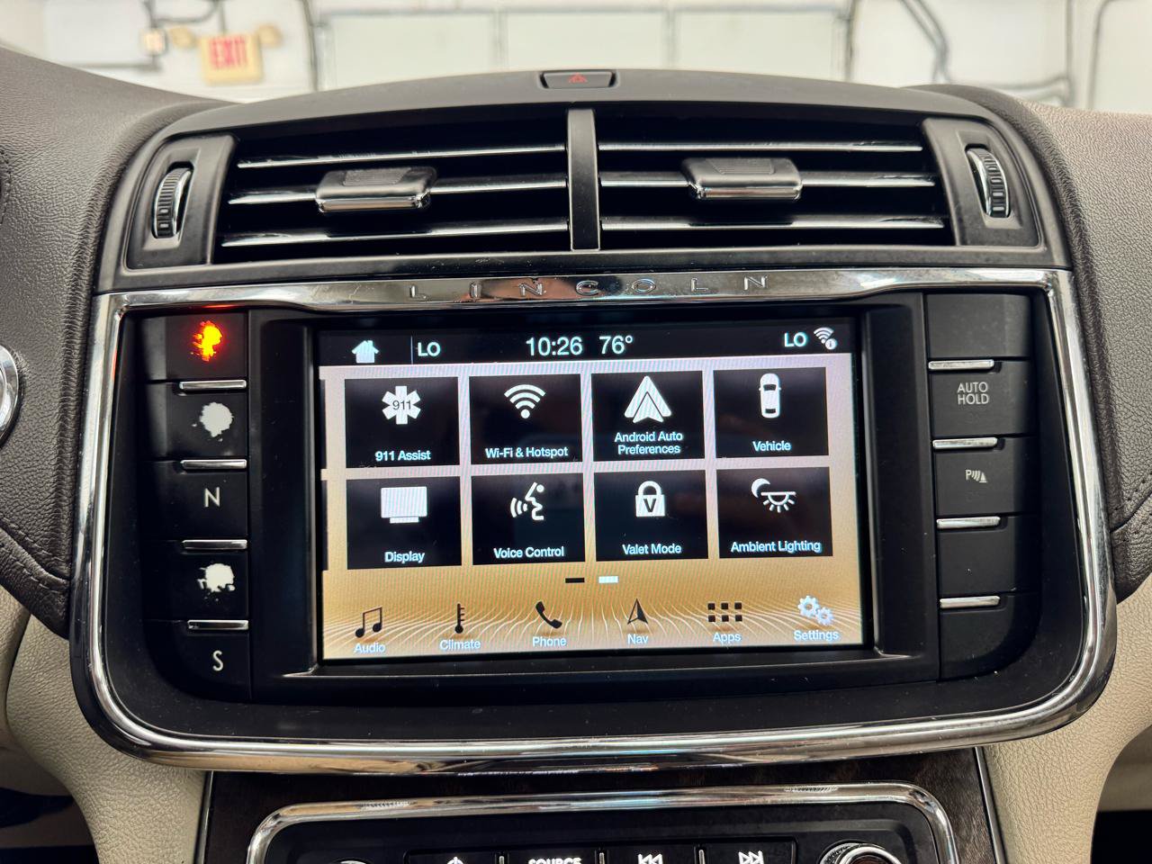 Used 2018 Lincoln Continental Select FWD image 37
