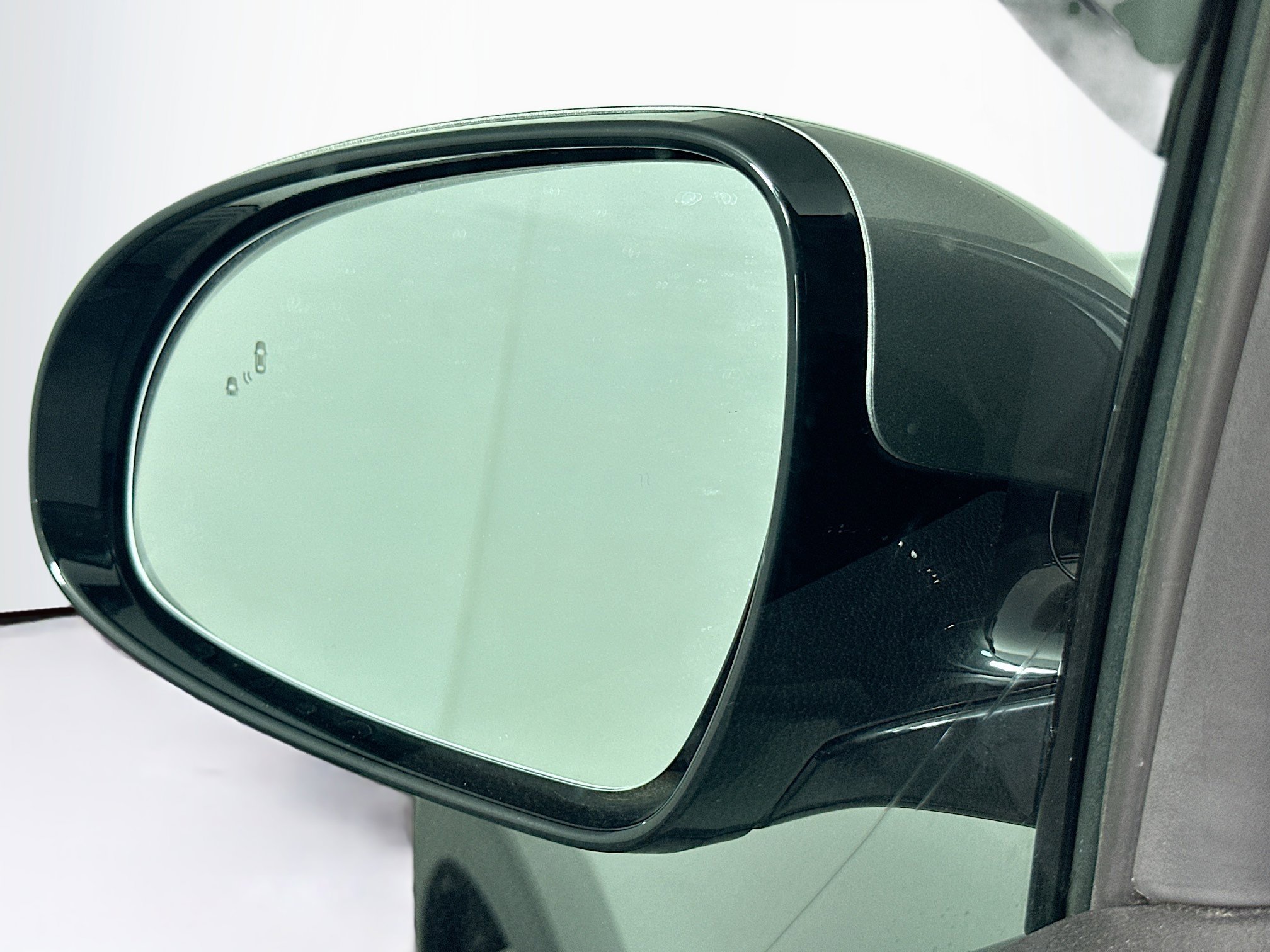 Used 2022 Kia Sportage Nightfall Edition image 16