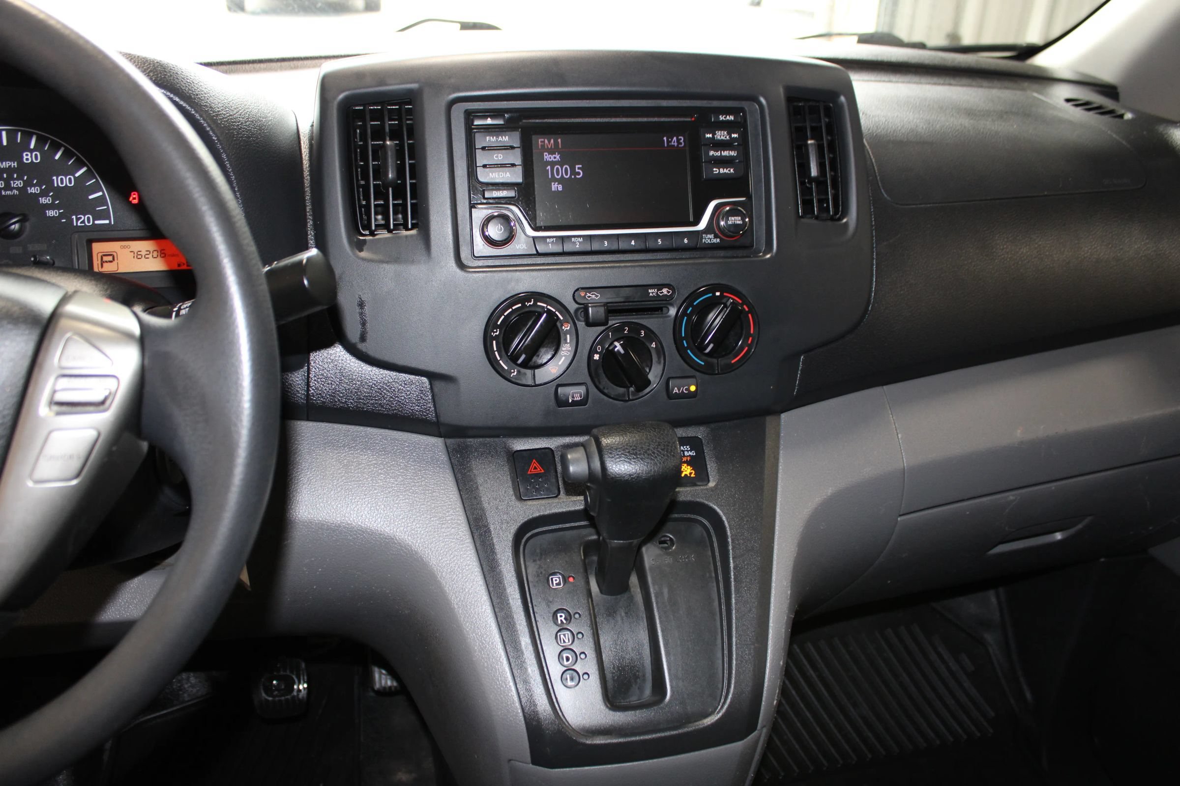 Used 2018 Nissan NV200 SV FWD image 14