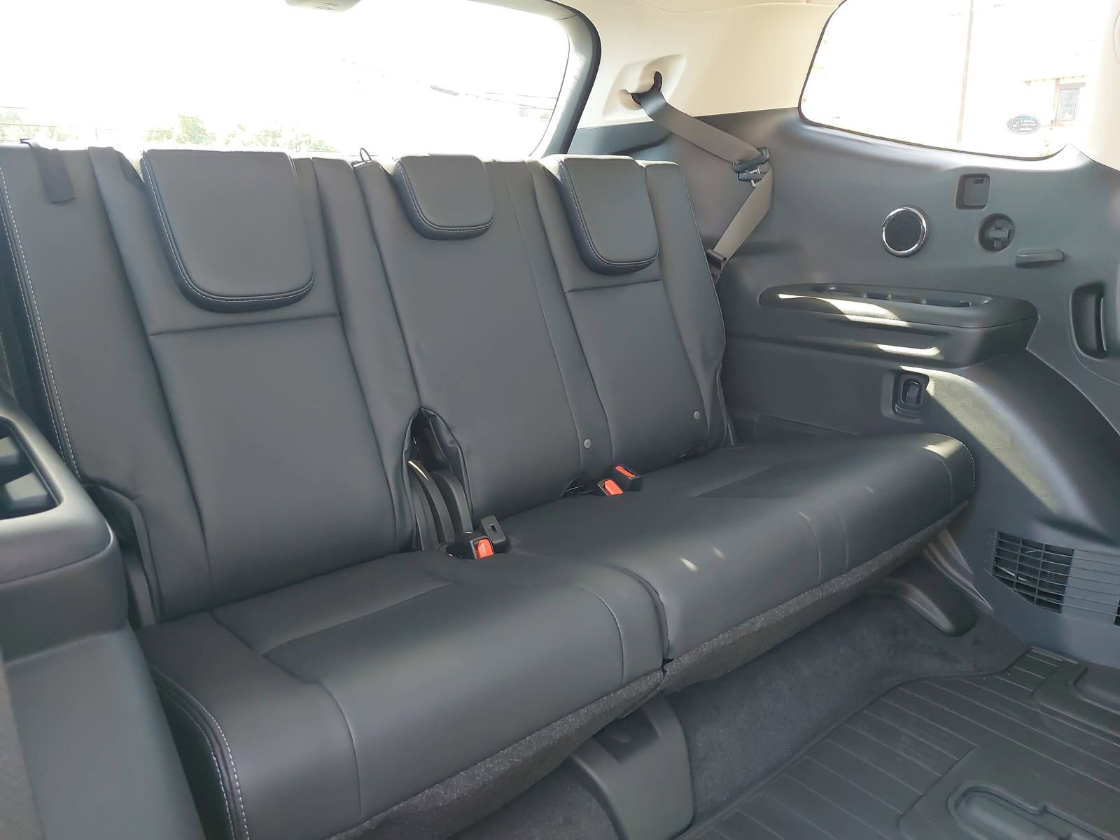 Certified 2025 Subaru Ascent Touring w/ Popular Package #2 image 12