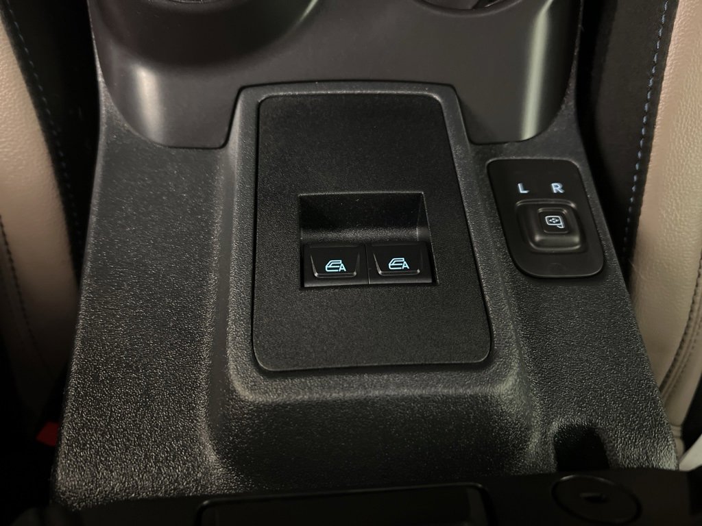 Certified 2024 Ford Bronco Wildtrak image 18