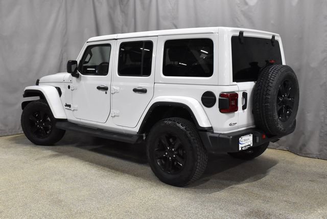 Used 2022 Jeep Wrangler Unlimited Sahara image 6