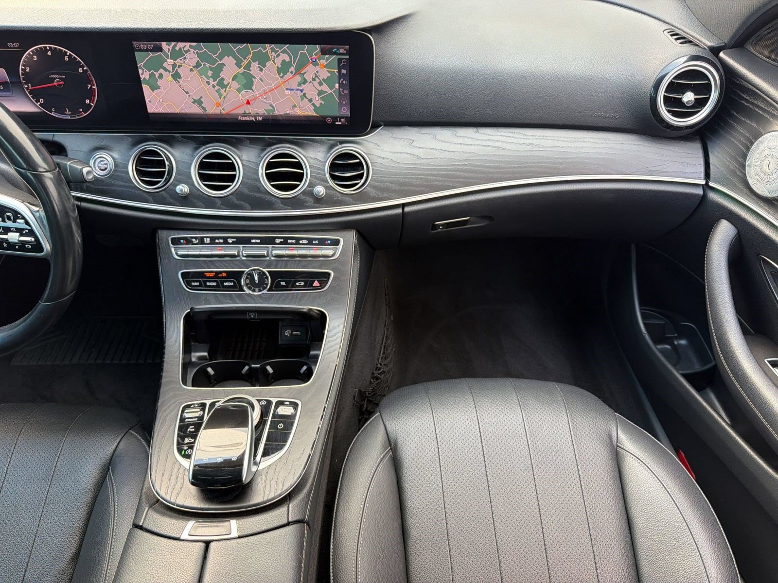 Used 2020 Mercedes-Benz E 350 Sedan w/ Parking Assistance Package image 31