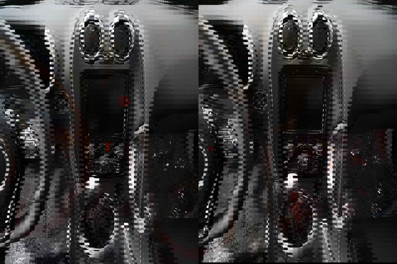 Used 2015 Dodge Viper w/ Quick Order Package 22J GT image 11